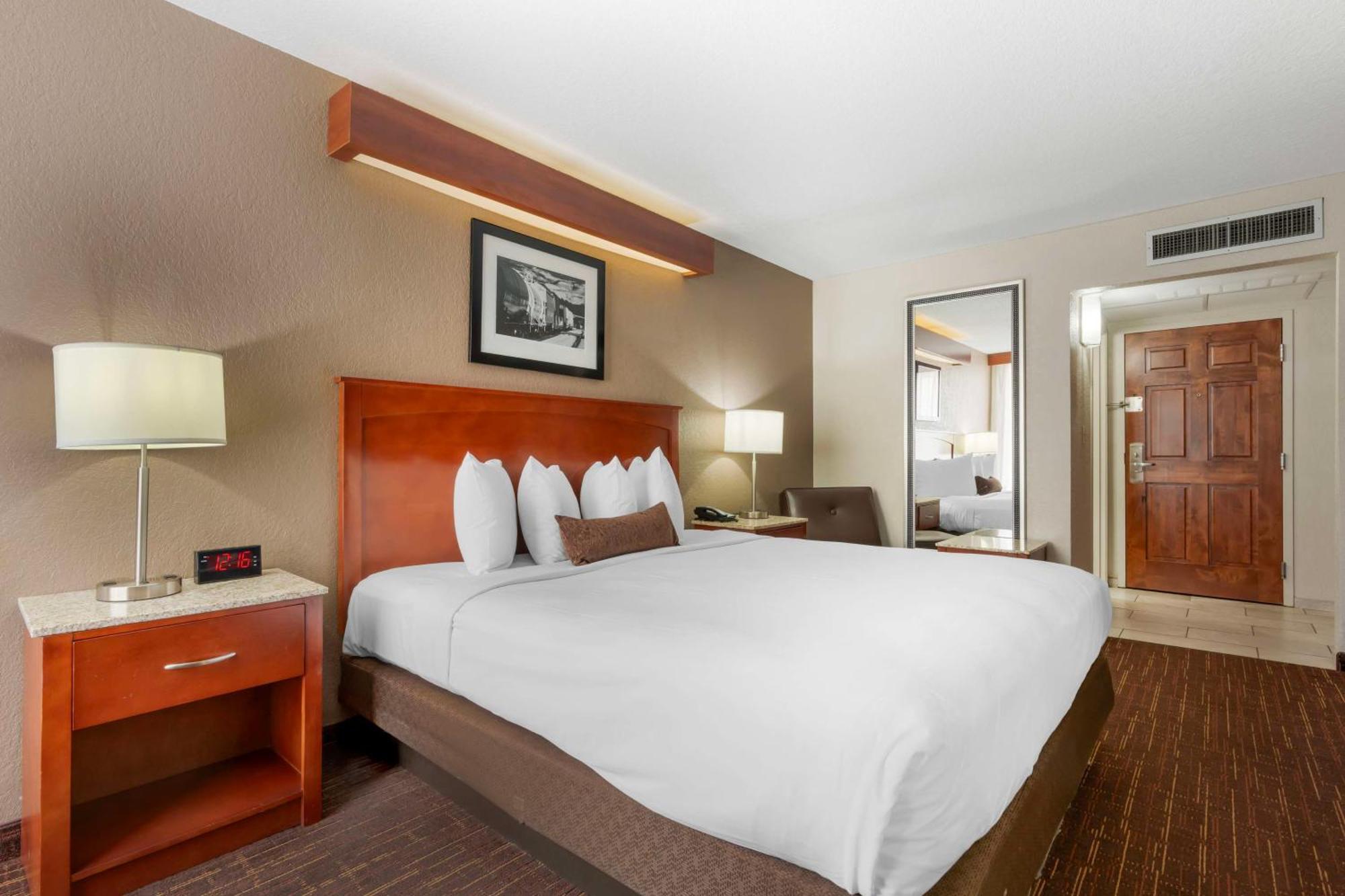 Best Western Plus Boomtown Casino Hotel Reno Bagian luar foto