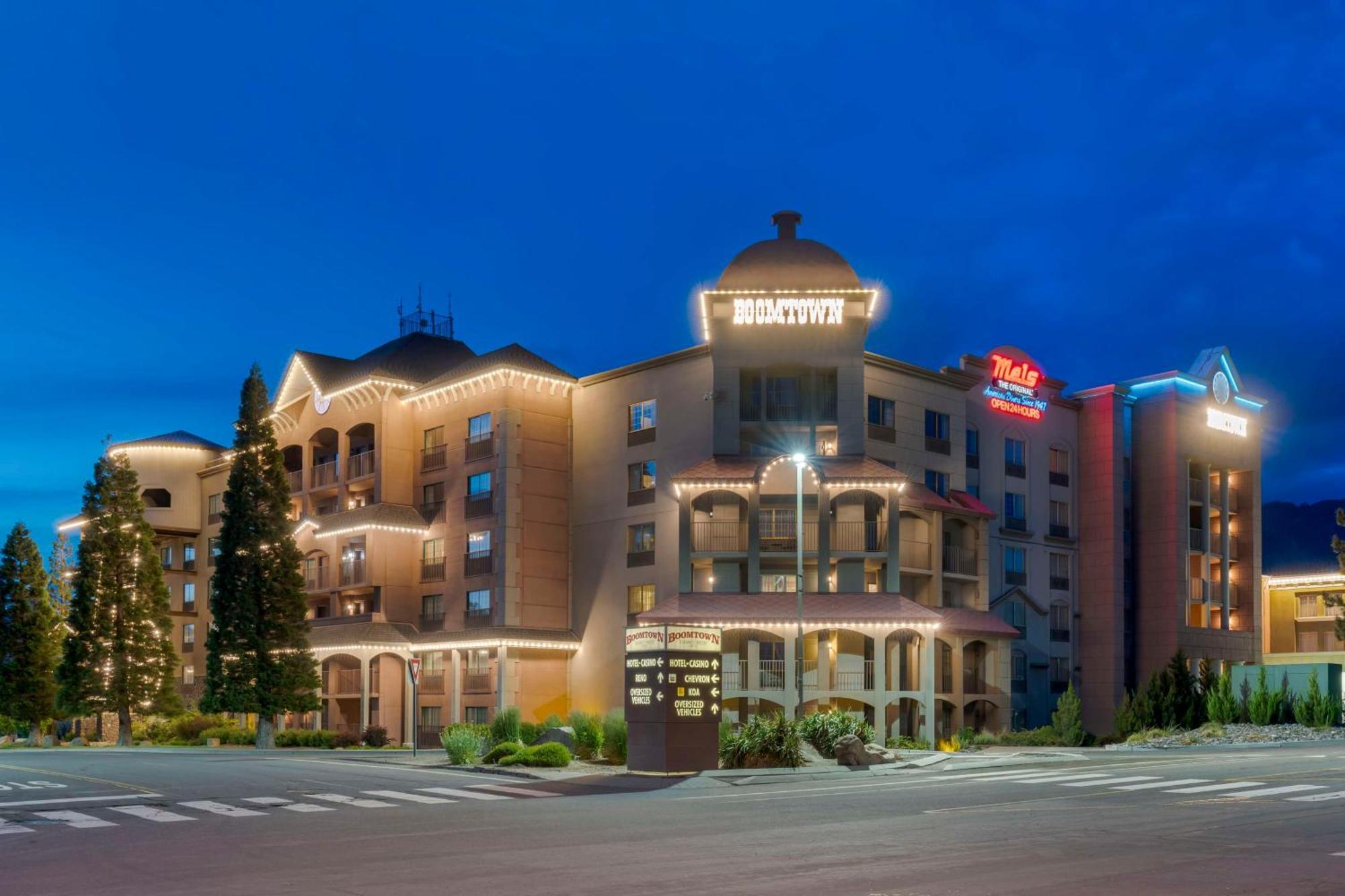 Best Western Plus Boomtown Casino Hotel Reno Bagian luar foto